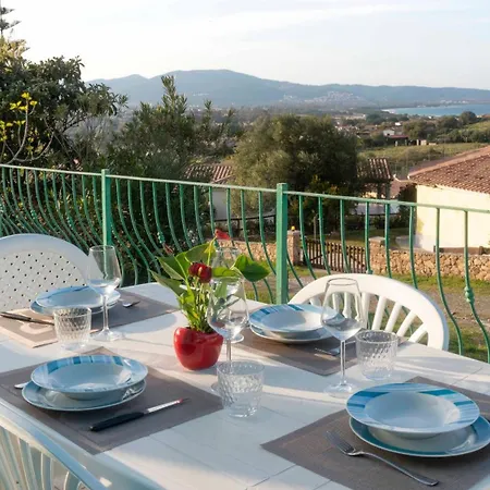بيت للعطل La Terrazza A Tanaunella - Sardinia بودوني